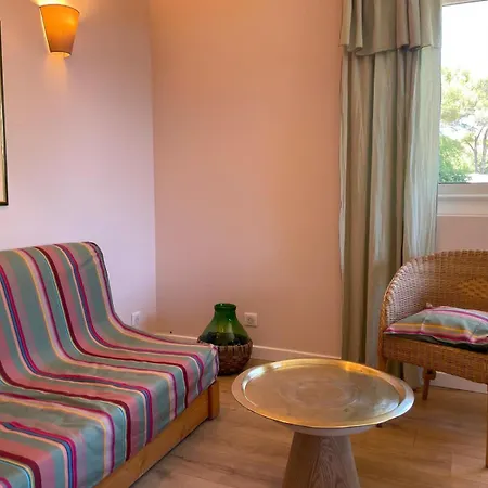 Apartmán Dans Grand Jardin Provencal Antibes